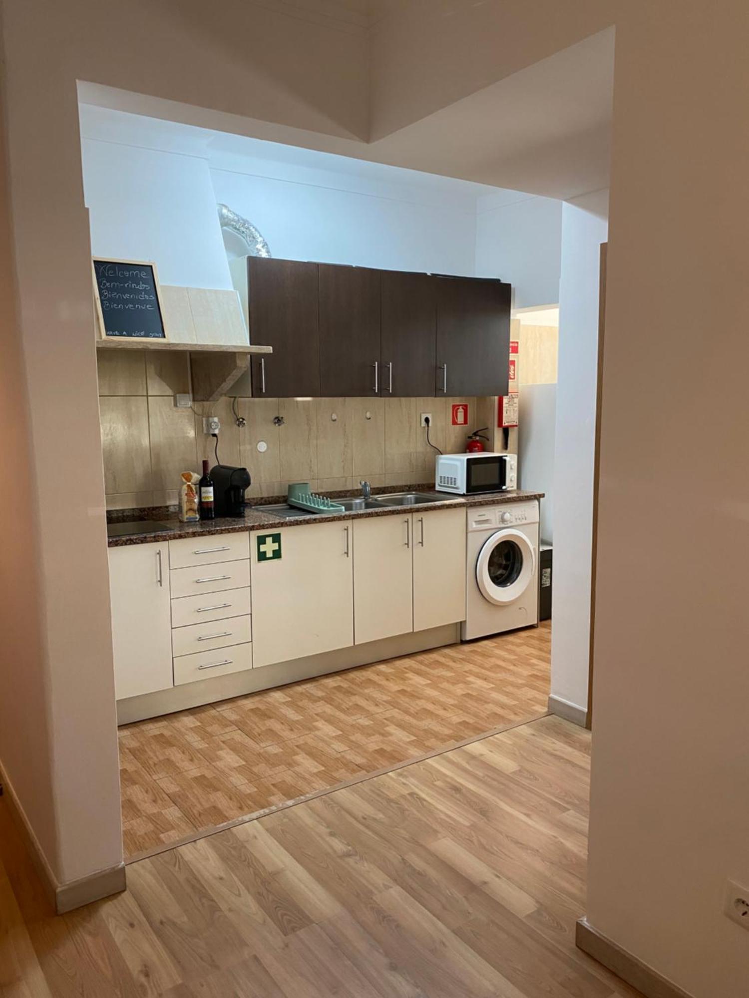 Almada Central Apartment Экстерьер фото