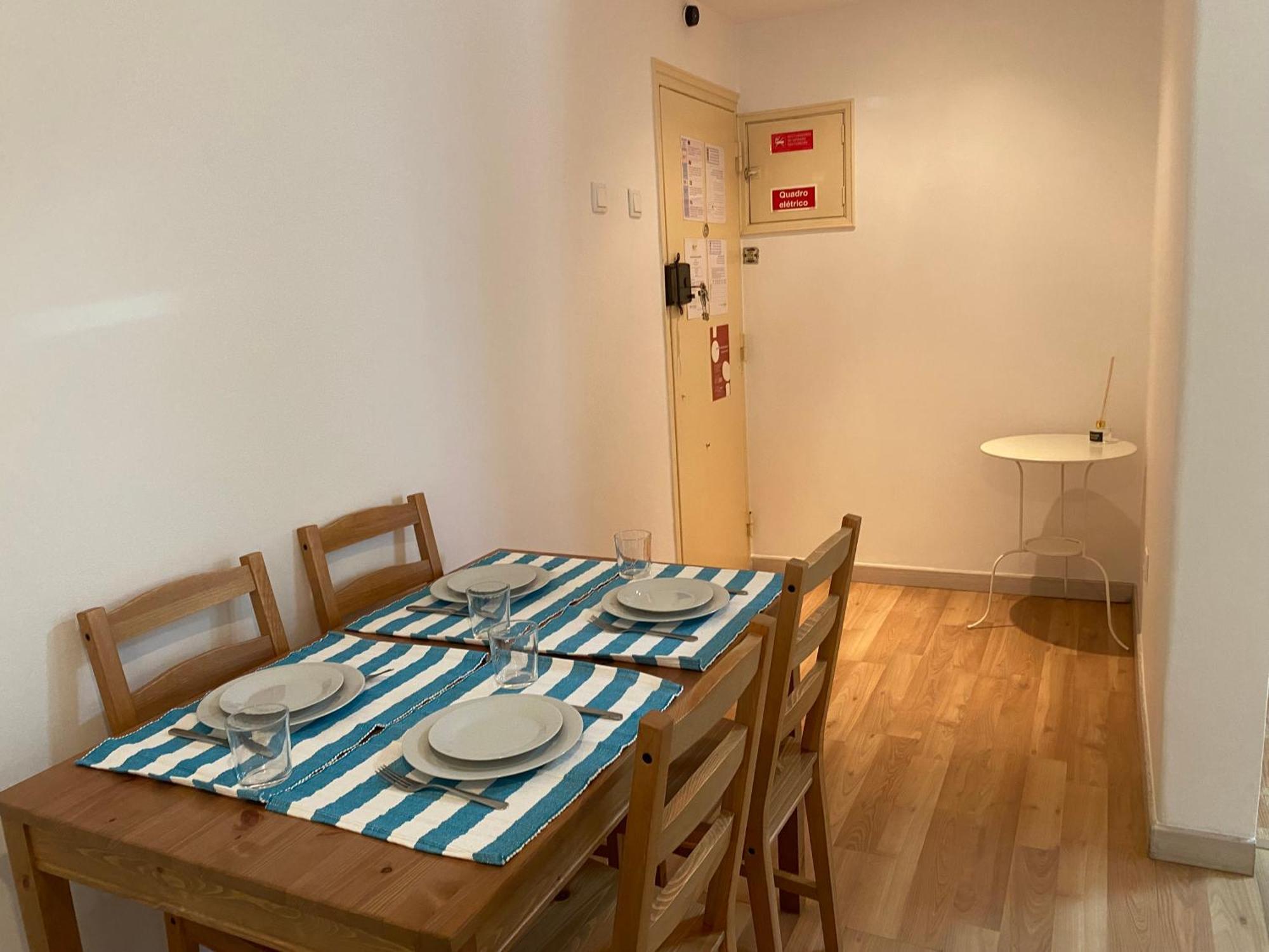 Almada Central Apartment Экстерьер фото