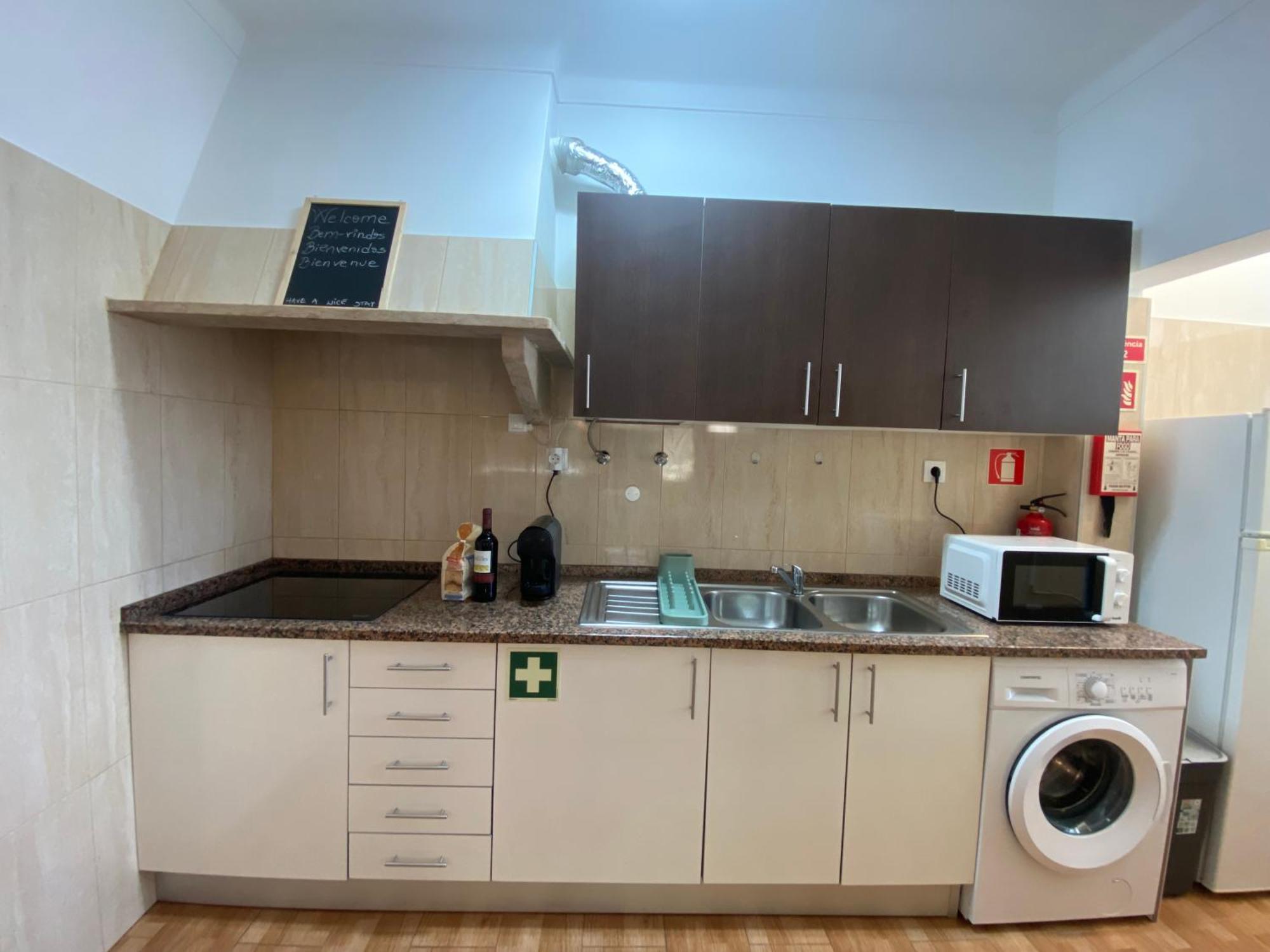Almada Central Apartment Экстерьер фото