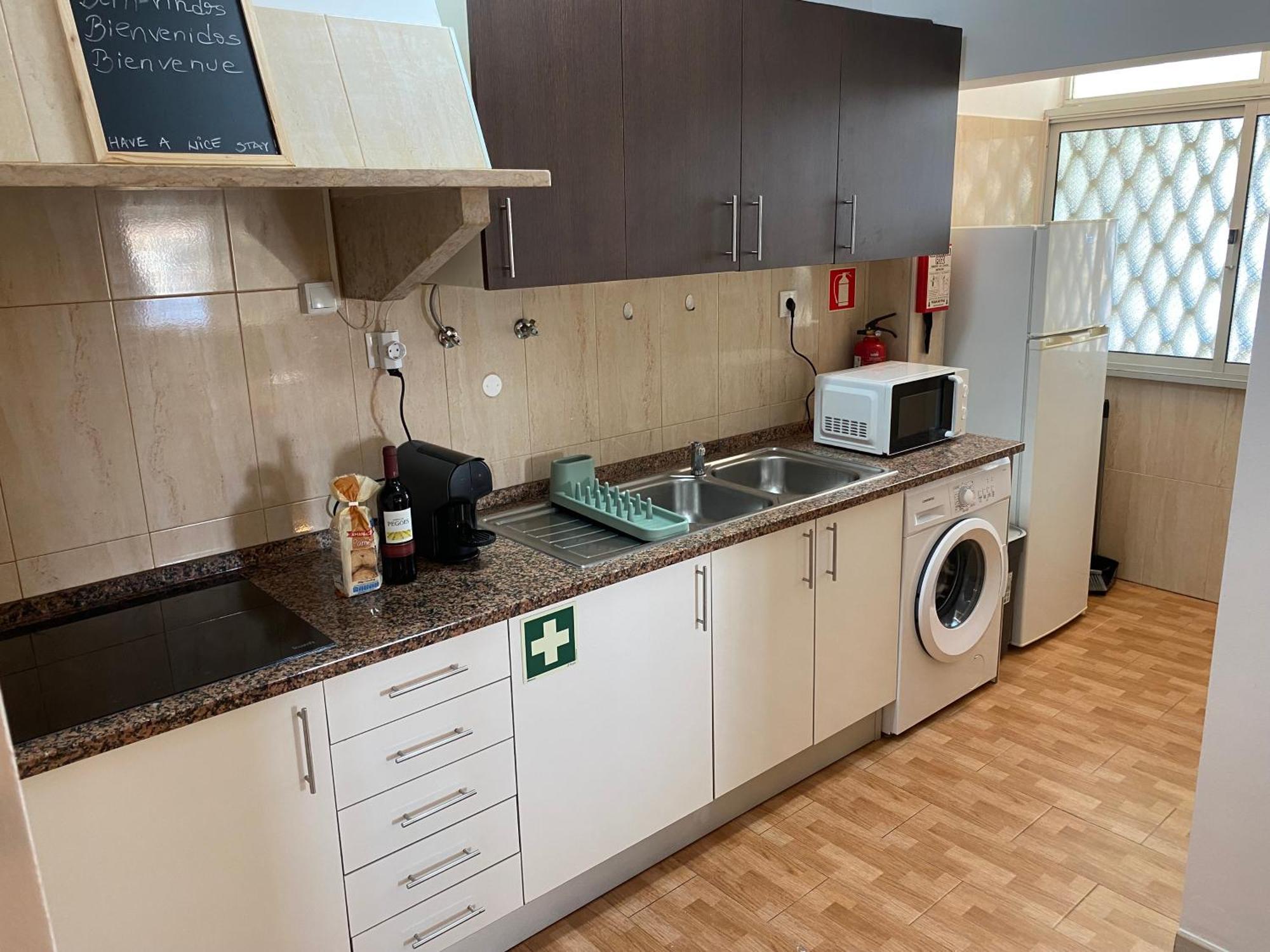 Almada Central Apartment Экстерьер фото